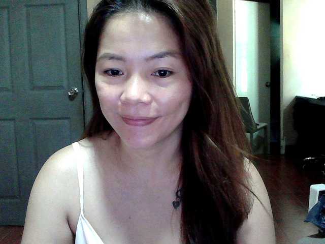 Wildhotsinglemom69's BongaCams show and profile