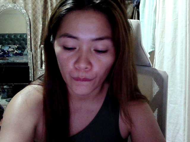 Wildhotsinglemom69's BongaCams show and profile