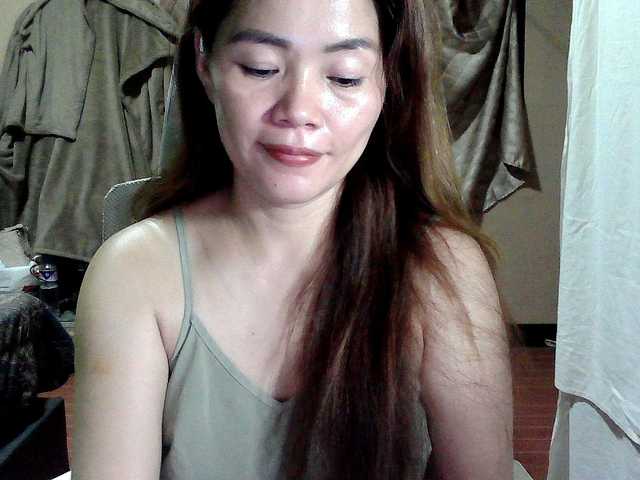 Wildhotsinglemom69's BongaCams show and profile