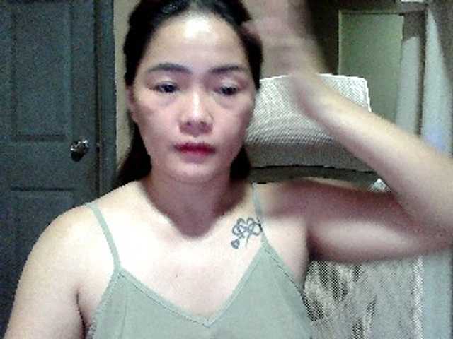 Wildhotsinglemom69's BongaCams show and profile