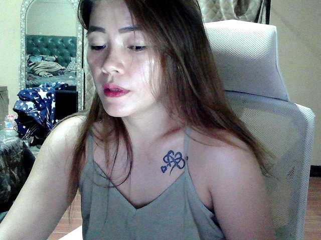 Wildhotsinglemom69's BongaCams show and profile