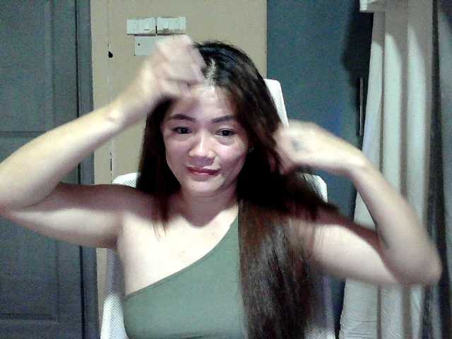 Wildhotsinglemom69's BongaCams show and profile