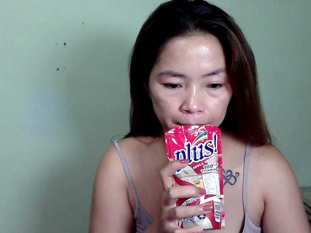 Wildhotsinglemom69's BongaCams show and profile