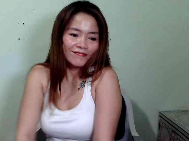 Wildhotsinglemom69 webcam