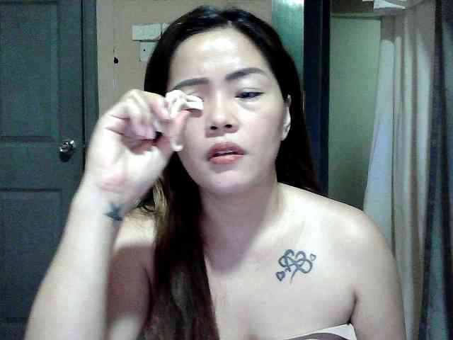 Wildhotsinglemom69 webcam