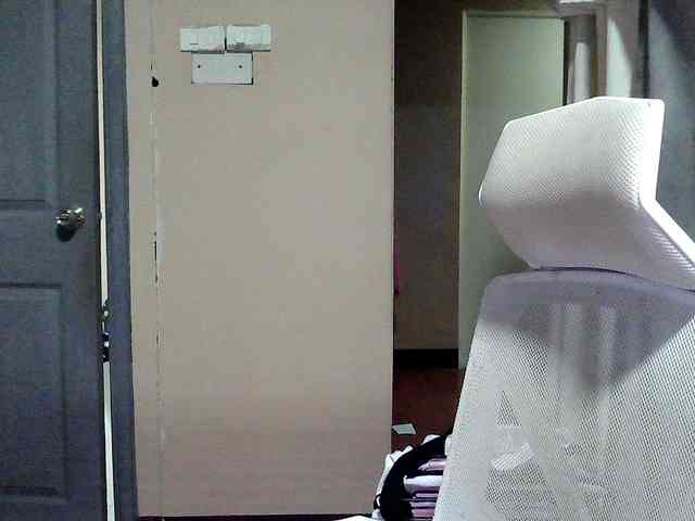 Wildhotsinglemom69 webcam