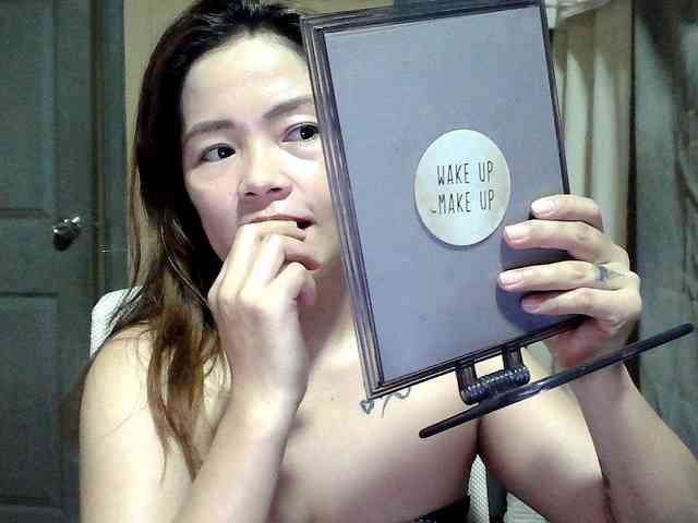 Wildhotsinglemom69 webcam