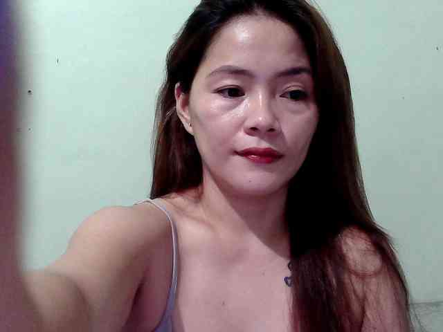 Wildhotsinglemom69 webcam