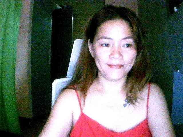 Wildhotsinglemom69 webcam