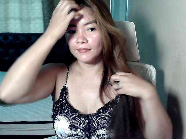 Wildhotsinglemom69 webcam