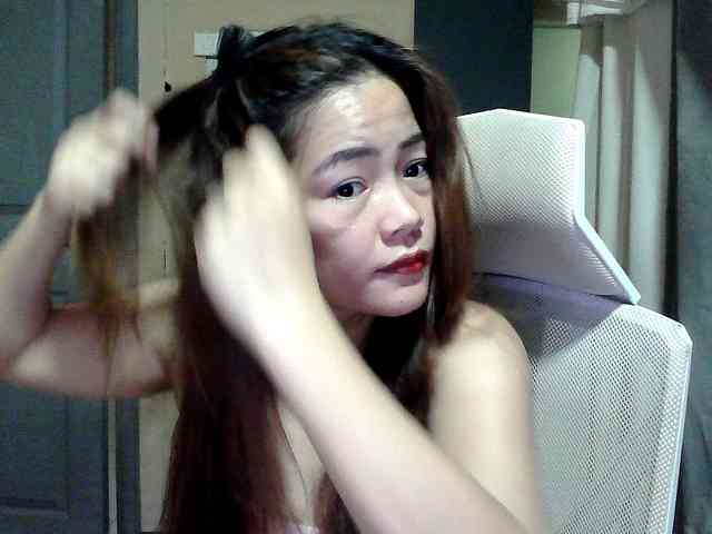 Wildhotsinglemom69 webcam