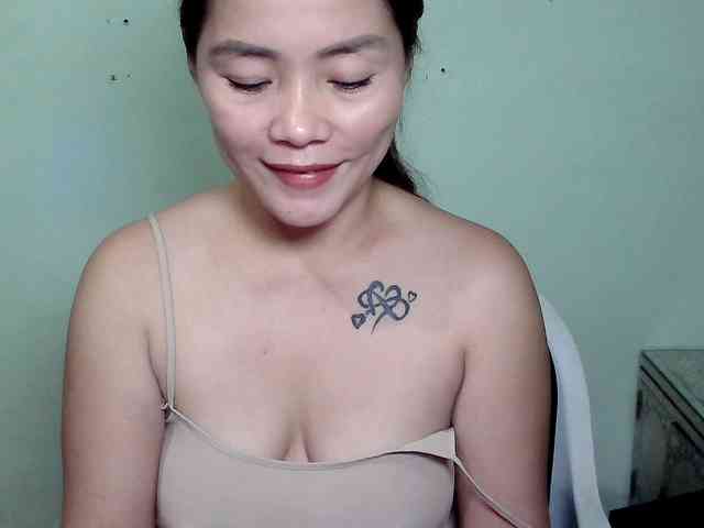 Wildhotsinglemom69 webcam