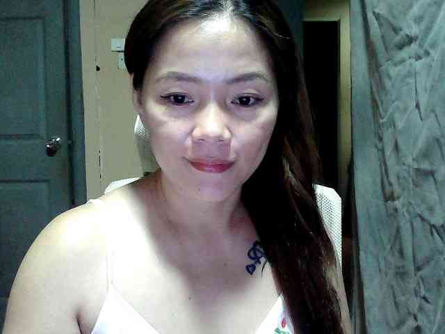 Wildhotsinglemom69 webcam