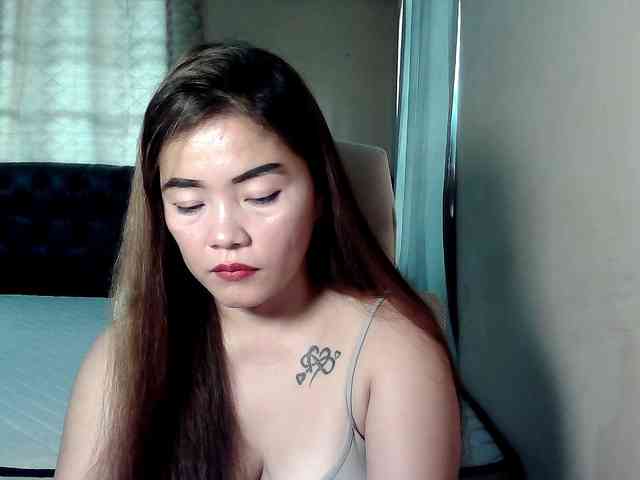 Wildhotsinglemom69 webcam