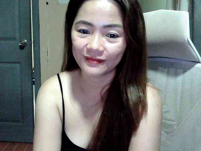 Wildhotsinglemom69 webcam