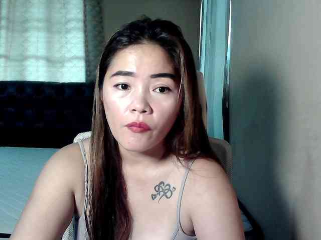 Wildhotsinglemom69 webcam