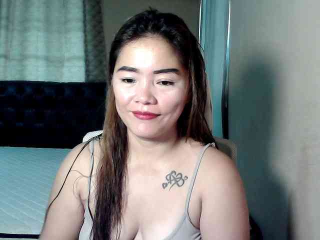 Wildhotsinglemom69 webcam