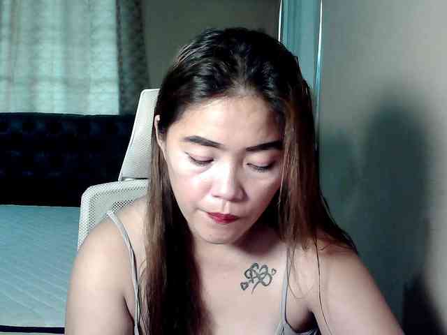 Wildhotsinglemom69 webcam