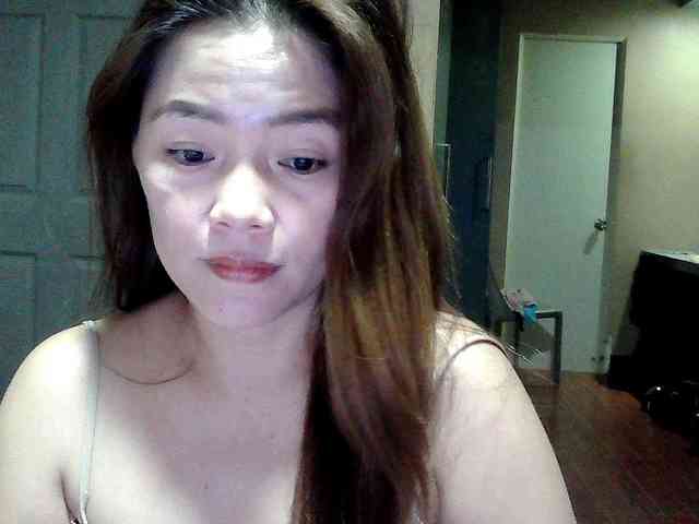 Wildhotsinglemom69 webcam