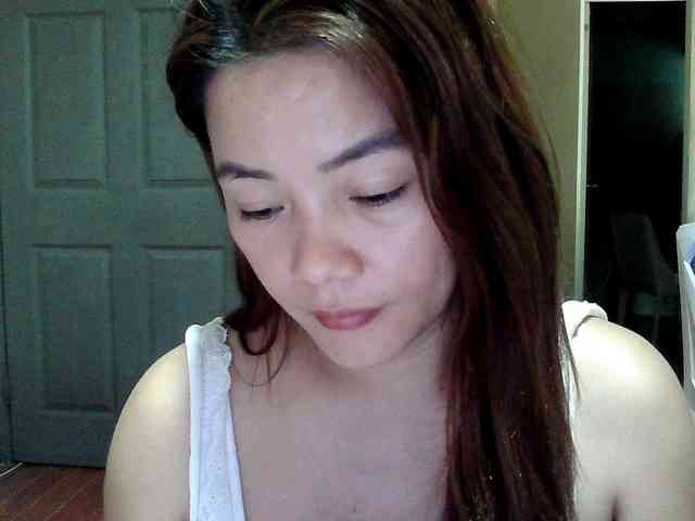 Wildhotsinglemom69 webcam