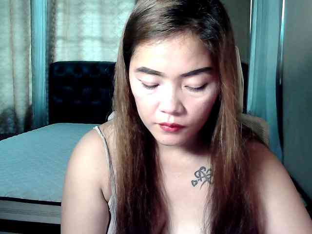 Wildhotsinglemom69 webcam