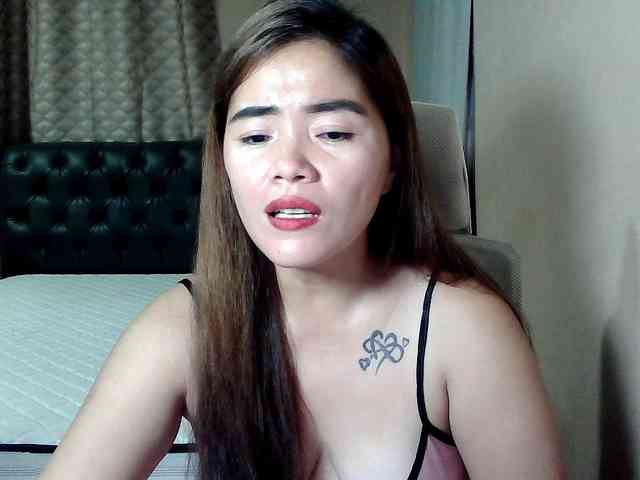 Wildhotsinglemom69 webcam