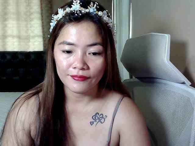 Wildhotsinglemom69 webcam