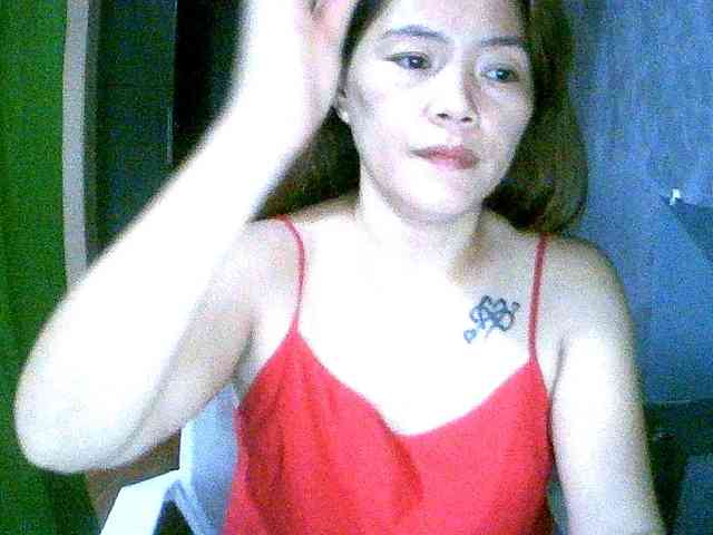 Wildhotsinglemom69 webcam