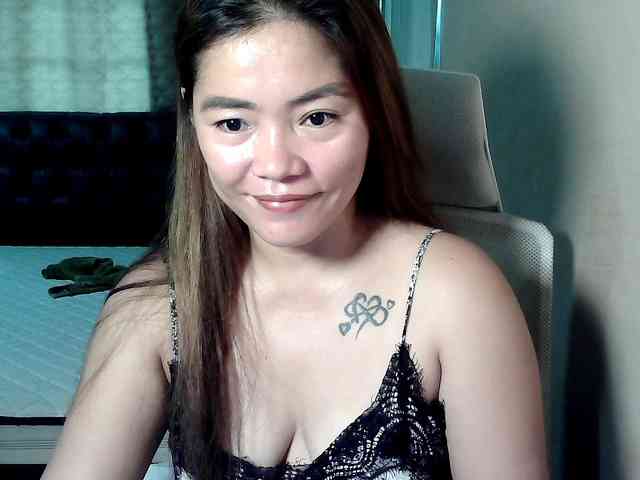 Wildhotsinglemom69 webcam