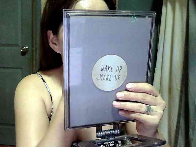 Wildhotsinglemom69 webcam