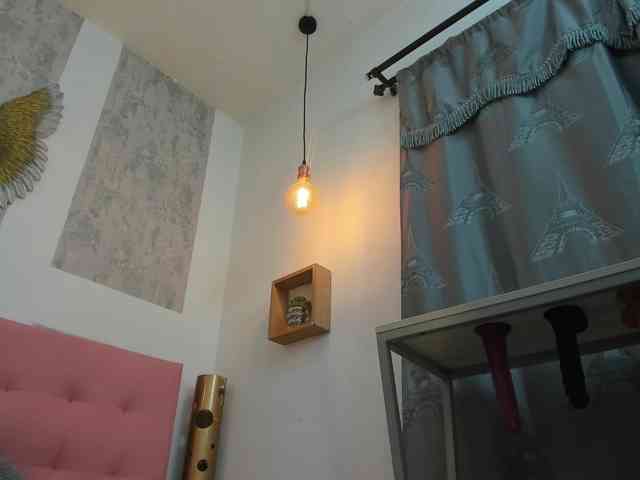zhamira21 webcam