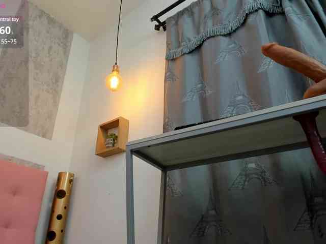 zhamira21 webcam