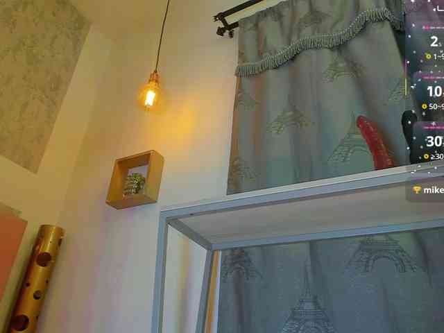 zhamira21 webcam