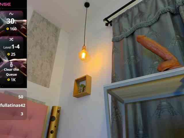 zhamira21 webcam