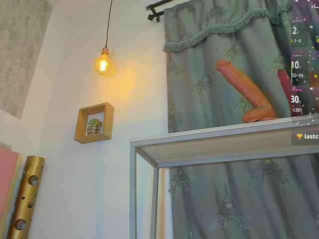 zhamira21 webcam