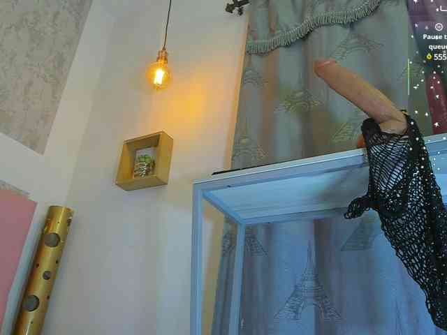 zhamira21 webcam