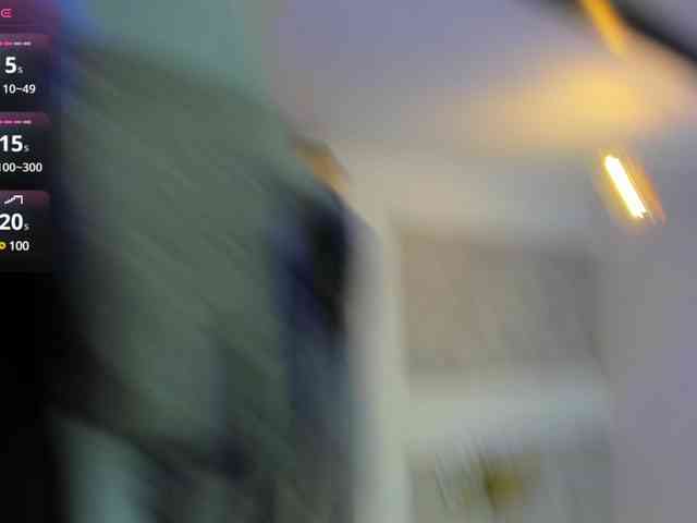 zhamira21 webcam