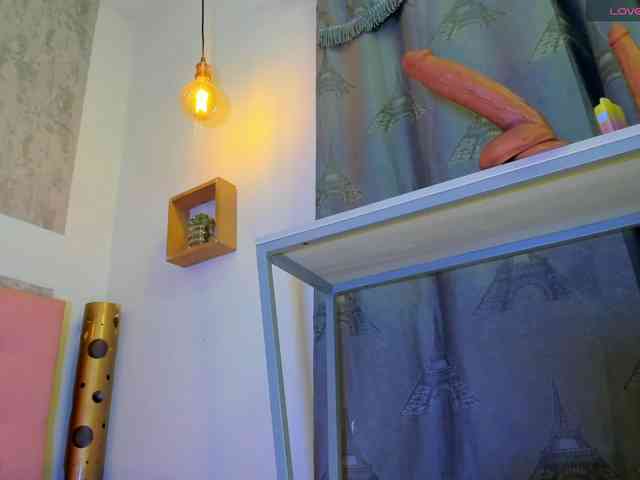 zhamira21 webcam