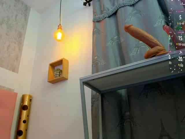 zhamira21 webcam