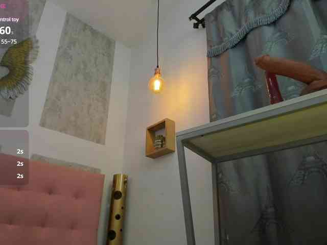 zhamira21 webcam