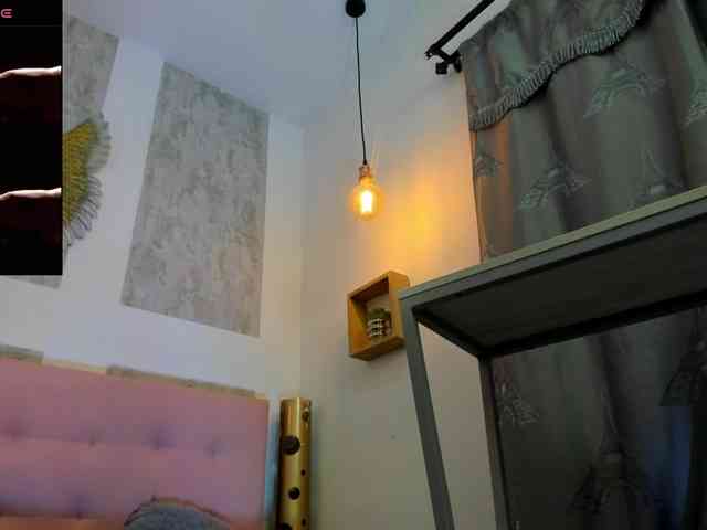 zhamira21 webcam