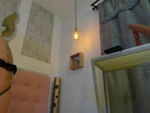 zhamira21 webcam
