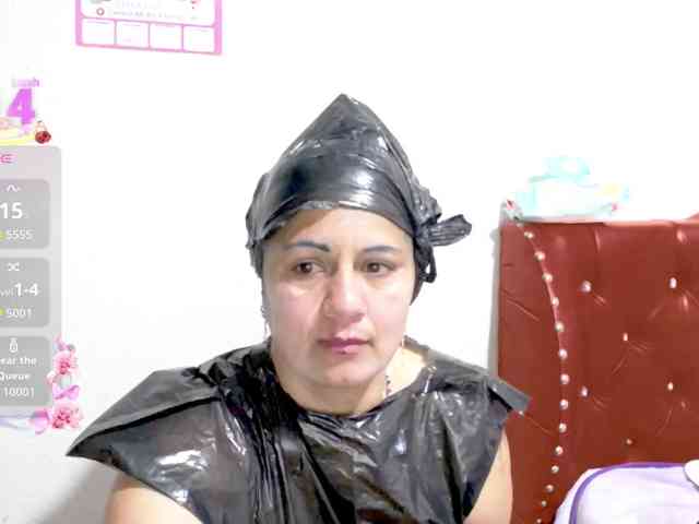 sexyjhoan81 webcam