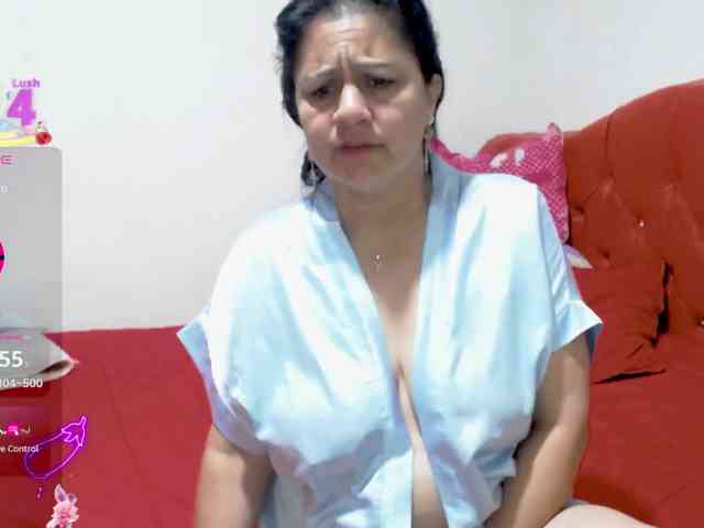 sexyjhoan81 webcam