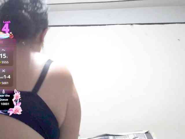 sexyjhoan81 webcam