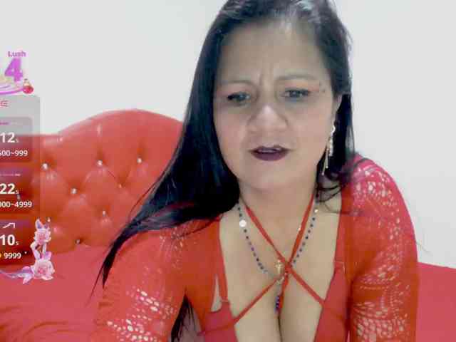 sexyjhoan81 webcam