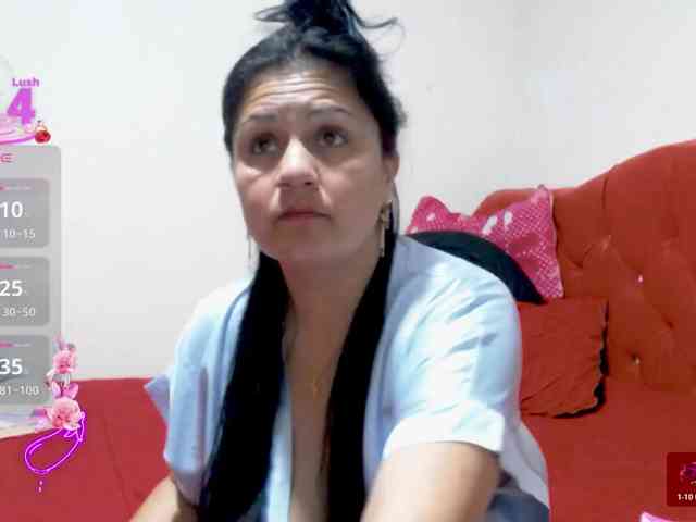 sexyjhoan81 webcam