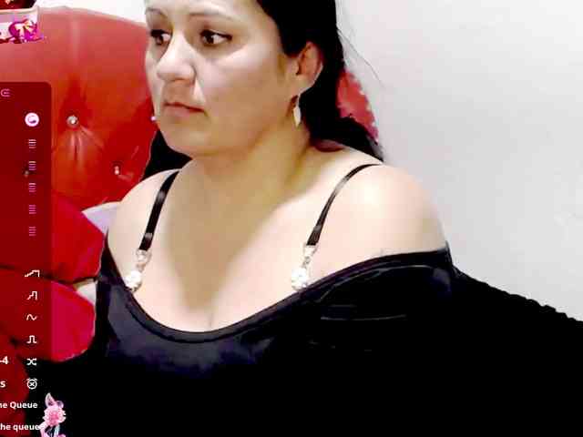 sexyjhoan81 webcam