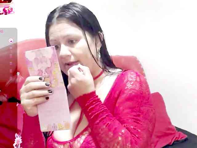sexyjhoan81 webcam