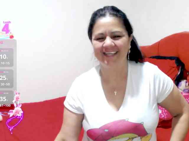 sexyjhoan81 webcam